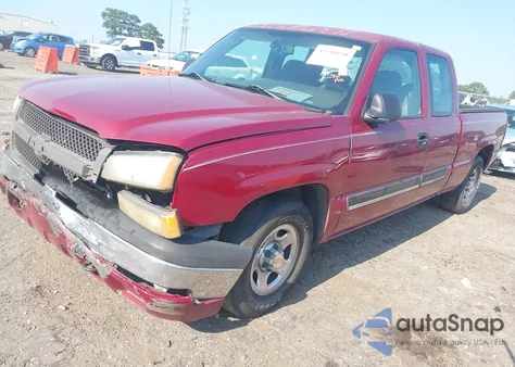 2004 Chevrolet Silverado 1500 Ls z USA, uszkodzony, nr VIN 2GCEC19VX41425494